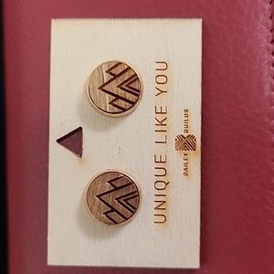 Laser etched wood mountain bluff stud earrings